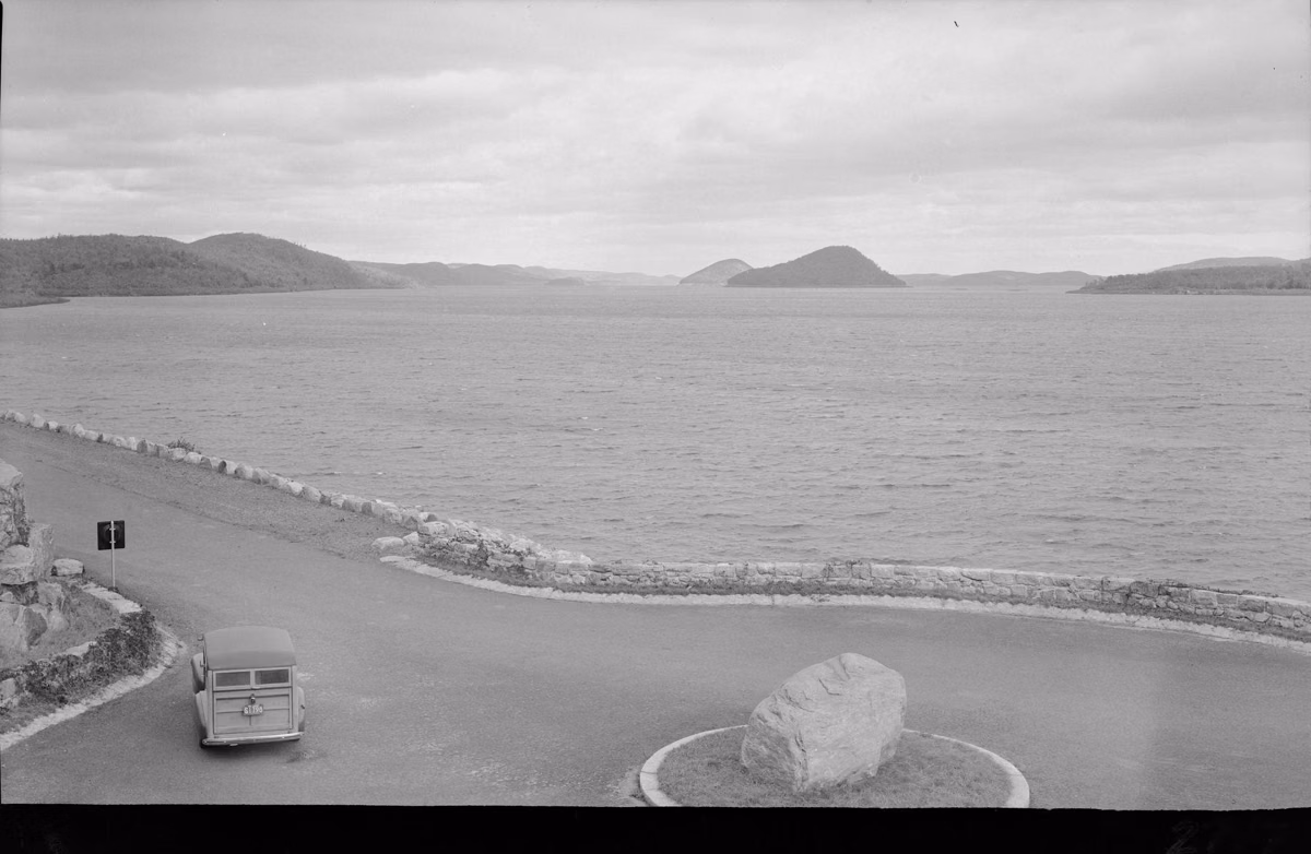 Black-and-white 1945 view north over the reservoir from the west end of Goodnough Dike
